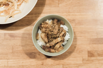 braised pork on rice