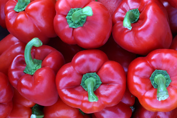 Poivrons rouges. / Red peppers.