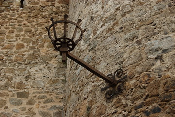 Soporte de farola antigua