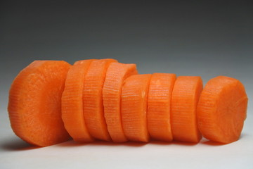 Fresh carrot slices