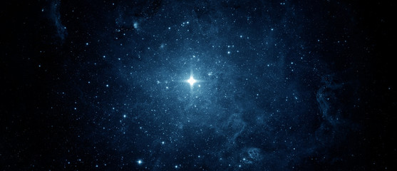 Ciel nocturne magnifique et étoile panoramique. Abstrait. Éléments de cette image fournis par la NASA.