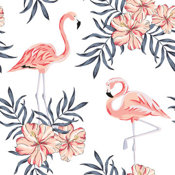 Tropical pink flamingo birds, hibiscus flowers bouquets, palm leaves, white background. Vector seamless pattern. Jungle illustration. Exotic plants. Summer beach floral design. Paradise nature
