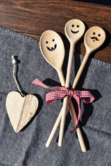 Kochlöffel, Holzlöffel, Löffel, Kochen, Kochen mit Liebe, Koch, Herz, Liebe, Küche,...