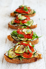 Sandwich with grilled vegetables