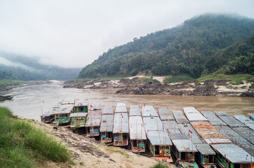 Schifffahrt auf dem Mekong in Laos