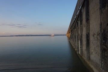 brücke am see