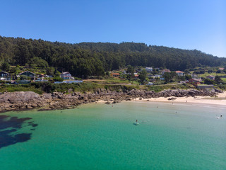 Obraz premium Aerial view of a beach with crystal clear water. Top view of beauty nature landscape with a tropical beach, top view