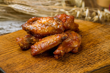 chicken wings in barbecue sauce