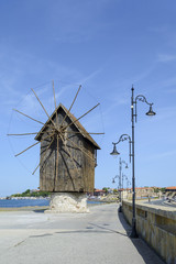 Fototapeta na wymiar famous windmill in the city of nessebar, Bulgaria.
