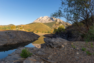 Camporredondo reservoir with Espiguete peak as background, Cardano de Abajo, Palencia, Spain