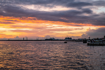 Naklejka premium sunset on the sea