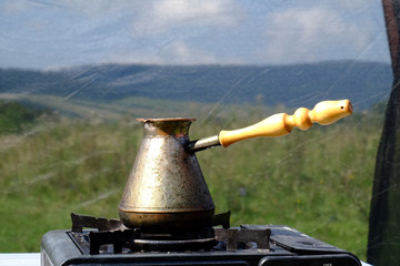 morning coffee in the campsite