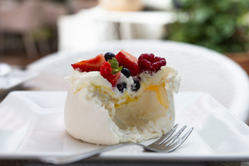 meringue with fresh fruit and mango mousse