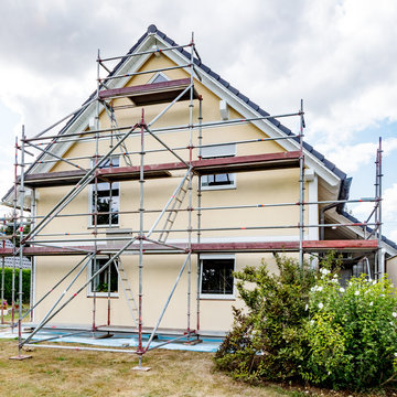 Single-family house with scaffolding