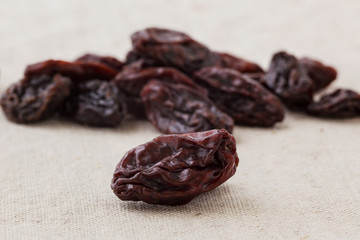 Jumbo raisin