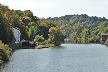 Fototapeta na wymiar Lahn Fluss Hessen Urlaub Löhnberg Weilburg Limburg Gießen