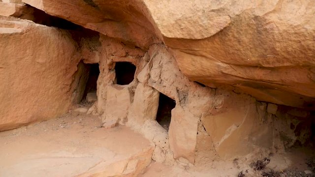 Grotte aux greniers de Nagou - Tandjouare - Togo - Nok