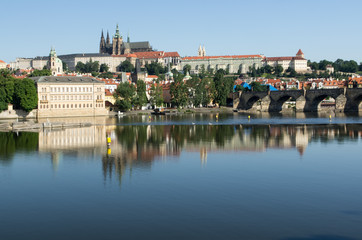 Fototapeta na wymiar Matin sur Prague
