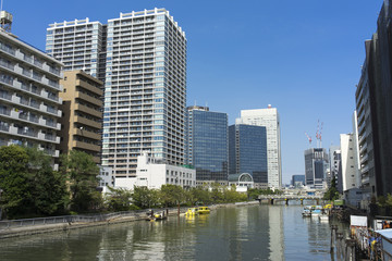 Fototapeta na wymiar view of canal side shibaura tokyo