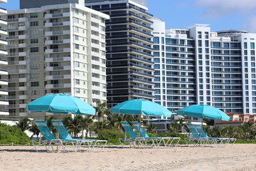 Miami Beach Chaises with Umbrella