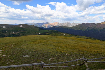 Fototapeta na wymiar Scenic views from Trail Ridge Road, Rocky Mountain National Park in Colorado, USA.