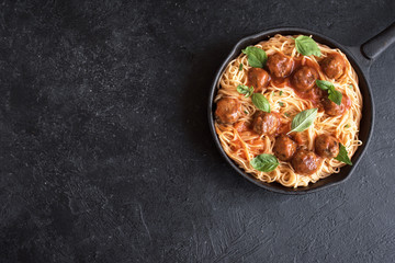 Spaghetti pasta with meatballs