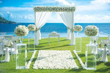 Romantic wedding ceremony on the lawn Sea view. - 223666518