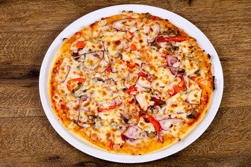 Pizza with beef and onion