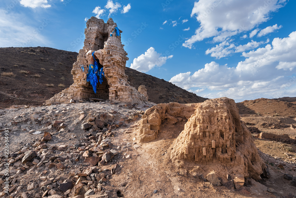 Wall mural ruins tall stupa of ongi monastery (ongiin khiid) in saikhan-ovoo district of dundgovi province, in 