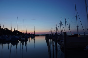 hafen am abend