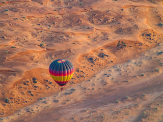 Ballon in der Wüste