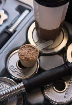 Whey protein shake with chocolate flavor.