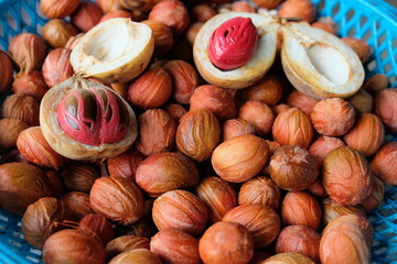 Fresh mace and nutmeg sold in market