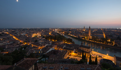 Verona vista da Castel San pietro