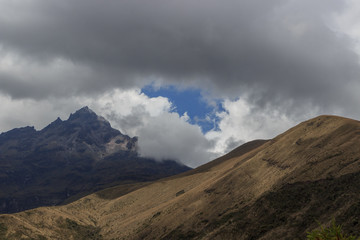 Obraz na płótnie Canvas Views on the hike around vulcano lake cuicocha close to otavalo, ecuador
