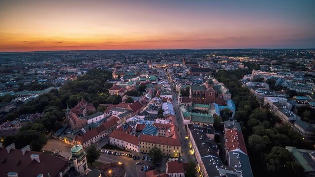 Cracow 이미지 – 찾아보기 30,716 스톡 사진, 벡터 및 비디오 | Adobe Stock