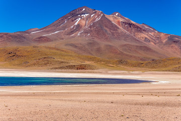 En algún lugar del desierto de Atacama y San Pedro de Atacama en el norte de Chile