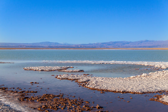 En alg&uacute;n lugar del desierto de Atacama y San Pedro de Atacama en el norte de Chile