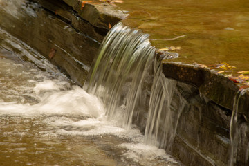Fototapeta na wymiar Waterfall on four mile creek in late summer at Wintergreen gorge