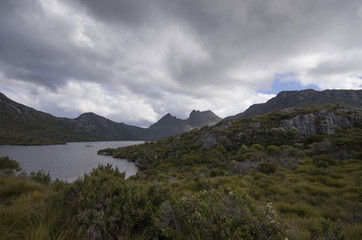 Fototapeta na wymiar Craddle Mountain National Park en Tasmanie