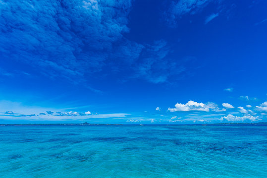 Fototapeta 沖縄　水納島の海 Minnajima Island, okinawa, japan