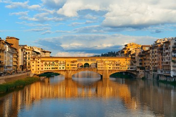 Florence Ponte Vecchio sunrise