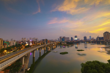 Fototapeta premium Hanoi cityscape in sunset