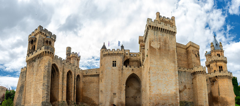 Blick auf Palacio Real de Olite, Navarra Spanien 