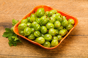 Gooseberries in the bowl