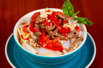 Noodle with beef
