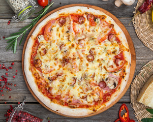 Pizza with tomatoes, mozzarella cheese. Delicious italian pizza