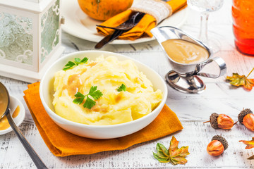 Mashed potatoes with gravy sauce