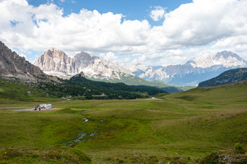 Fototapeta na wymiar Mountain scene of the Italian Dolomites, near the Giau Pass, on a Summer Afternoon.