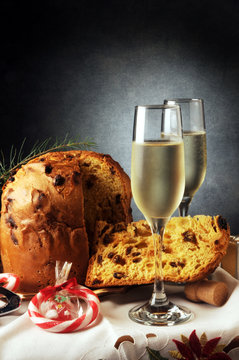Panettone Панеттоне パネットーネ 意大利麵包 Panaton פנטונה Prosecco Italian sounding #italiansounding 파네토네 Panet&oacute;n Pan dulce ft81092979 Cucina italiana 